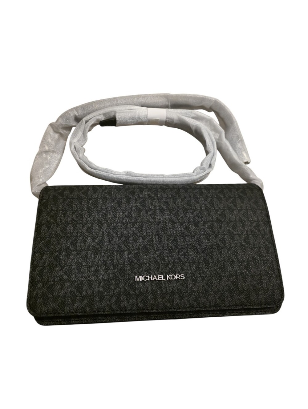 Michael Kors Jet
Set Medium Signature Logo Crossbody Bag - Picture 4 of 4